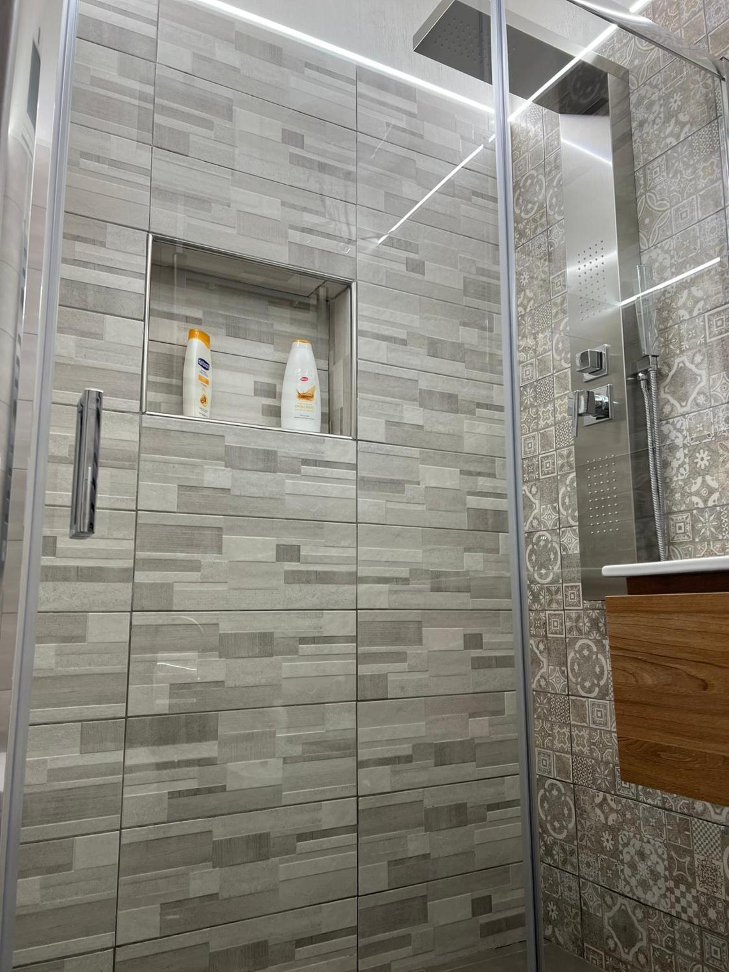 Suite Cavour Luxury Home Tarent Zewnętrze zdjęcie